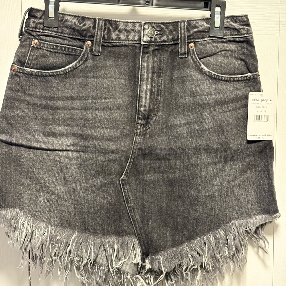 We the Free denim skirt. Size 28. NEW! - Picture 3 of 15